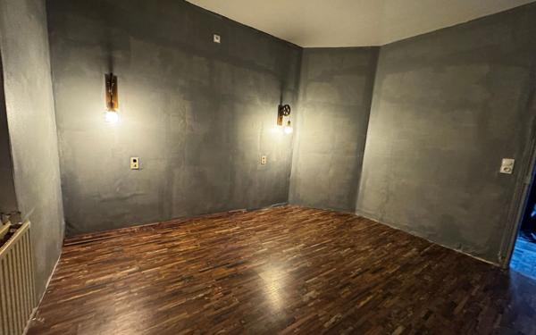 Maison à vendre    5 pièces •  Nurlu