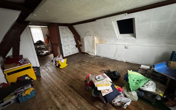 Maison à vendre    5 pièces •  Nurlu