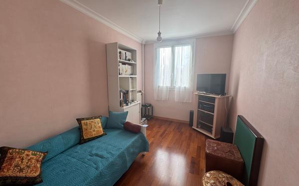 Appartement à vendre    3 pièces •  Brest