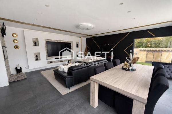 Villa contemporaine avec piscine à Villemoustaussou