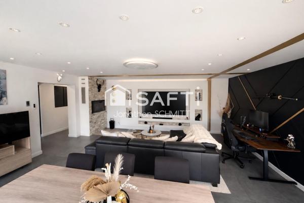 Villa contemporaine avec piscine à Villemoustaussou