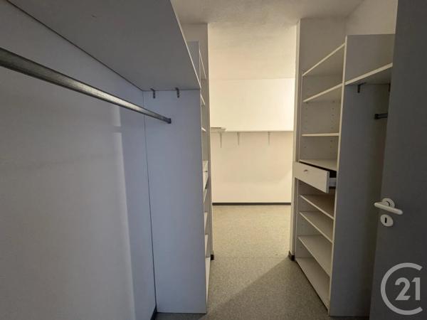 Immeuble à vendre  356 m 2   GRAULHET  - 81