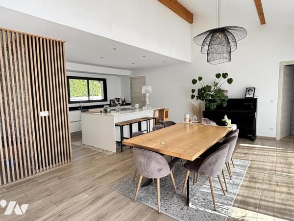 Maison contemporaine – Vaulnaveys‑le‑Haut – Plain‑pied de 2017 avec prestations haut de gamme