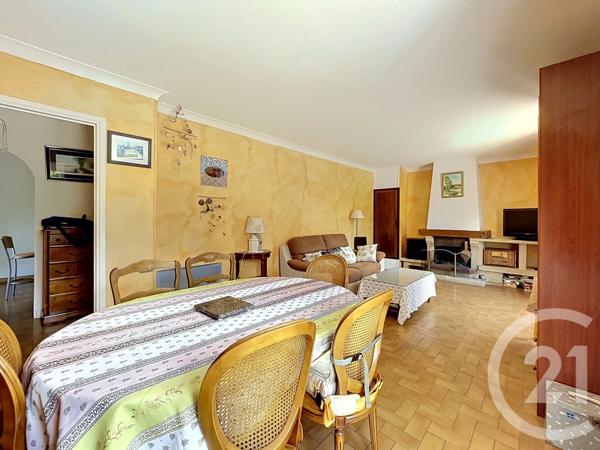 Maison à vendre  5 pièces - 103,08 m 2   POUSSAN  - 34