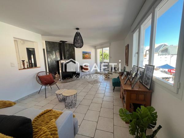 Saint-Jean-de-Monts et à deux pas de la plage !