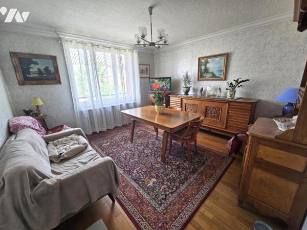 QUARTIER PAVILLONAIRE PROCHE DU PARC INTERDEPARTEMENTAL DES SPORTS ET DE LA FERME DE CHOISY LE ROI