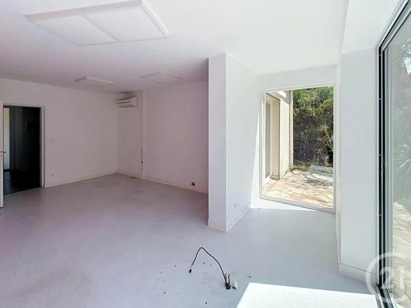 Maison à vendre  11 pièces - 218,29 m 2   AMELIE LES BAINS PALALDA  - 66