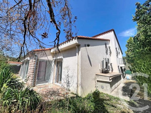 Maison à vendre  11 pièces - 218,29 m 2   AMELIE LES BAINS PALALDA  - 66