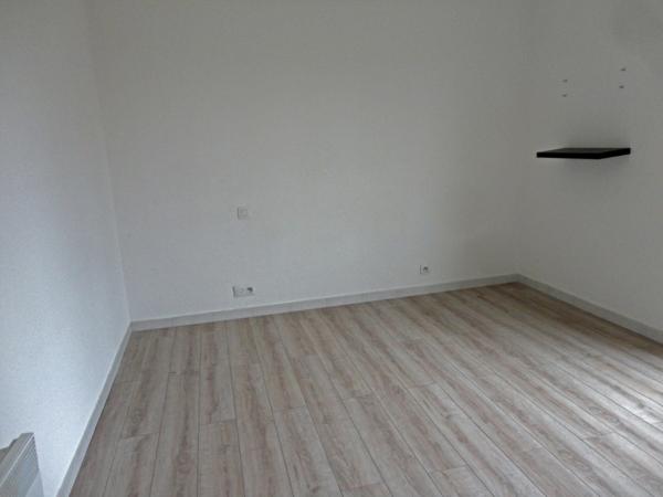 Dpt Pyrénées Orientales (66), à vendre BOMPAS appartement 4 pièces 78,8m² terrasse, parking