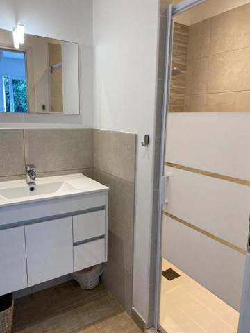 Villa de 100 m2 avec piscine VUE MER - LECCI (20137) - CORSE DU SUD - FRANCE