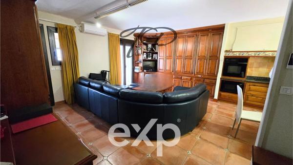 Pézenas : villa T7 de 143 m2