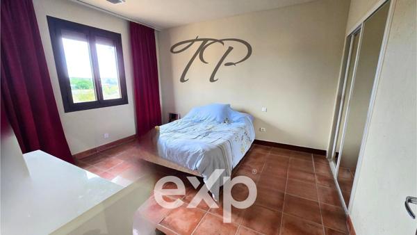 Pézenas : villa T7 de 143 m2