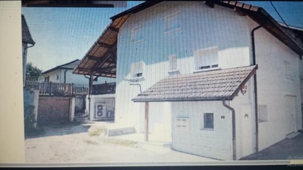 Jongieux (73170) JONGIEUX MAISON DE 2 LOGEMENTS