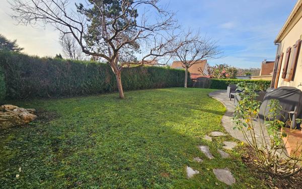 Maison à vendre    5 pièces •  Saintry-sur-Seine