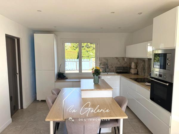MAGNIFIQUE MAISON DE PLAIN PIED A CLAIX