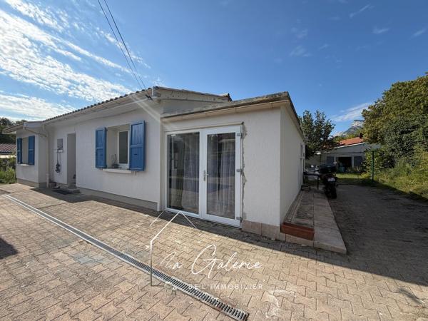 MAGNIFIQUE MAISON DE PLAIN PIED A CLAIX