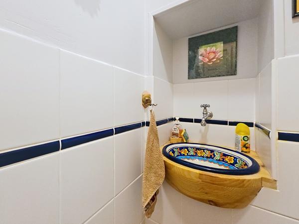 Maison en pierre de 200 m² au calme