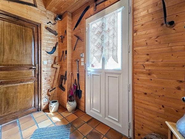 Maison en pierre de 200 m² au calme