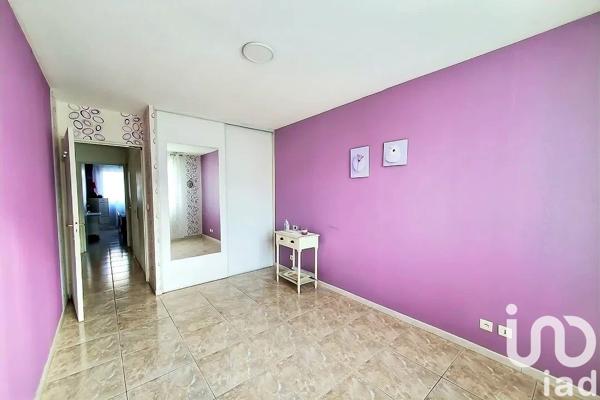 Appartement à vendre 3 pièces 76 m² Décines-Charpieu
