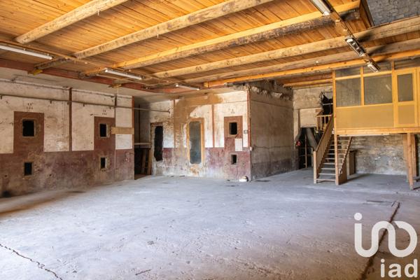 Immeuble à vendre 303 m² Boucoiran-et-Nozières