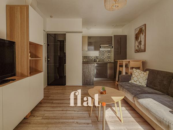 Studio | petite copro 8 lots | rénovation ultra qualitative | jardin privatif | RÉPUBLIQUE / CRÉATION