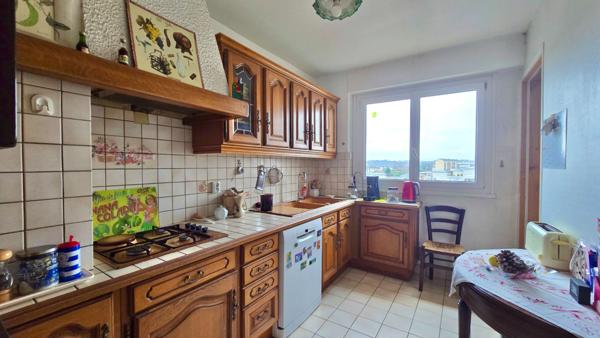 APPARTEMENT À JUVISY-SUR-ORGE F4 76 M², VUE SEINE SANS VIS-À-VIS