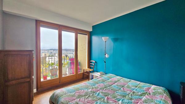 APPARTEMENT À JUVISY-SUR-ORGE F4 76 M², VUE SEINE SANS VIS-À-VIS