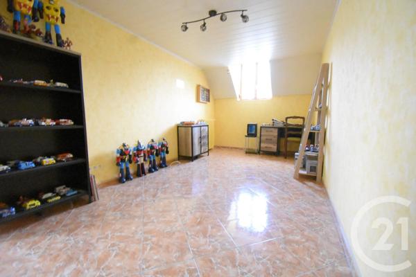 Maison à vendre  5 pièces - 152 m 2   CUSSET  - 03