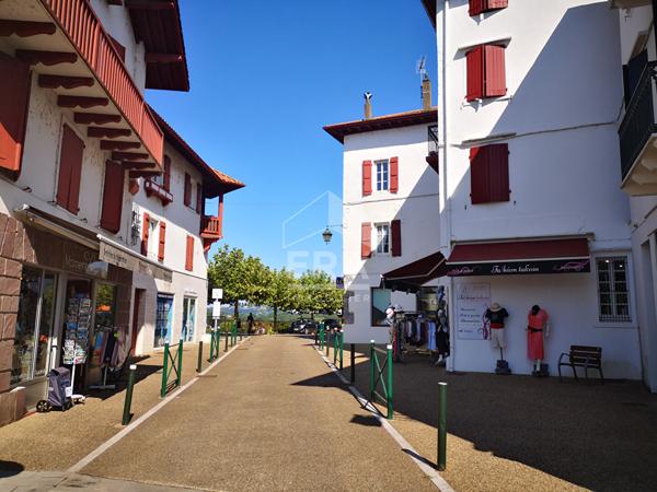 Cambo-Les-Bains - Vente Fonds de commerce