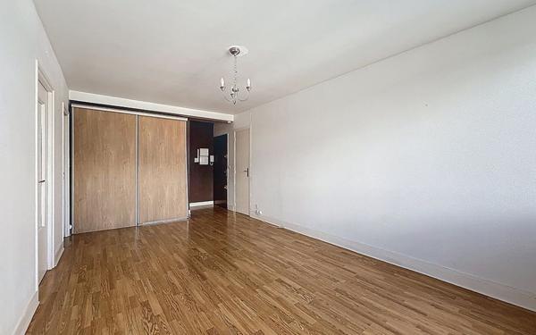 Appartement à vendre    1 pièce • 34,91 m2 Brunoy