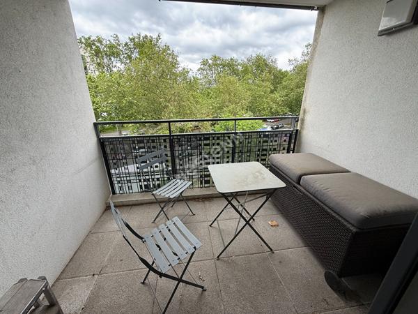 Appartement T2 Villeurbanne 69100 proche tête d'or,41m2, balcon à vivre, copropriété récente, possibilité garage .