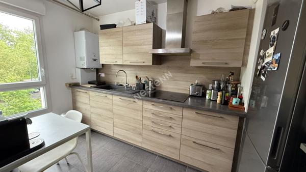 Appartement T2 Villeurbanne 69100 proche tête d'or,41m2, balcon à vivre, copropriété récente, possibilité garage .