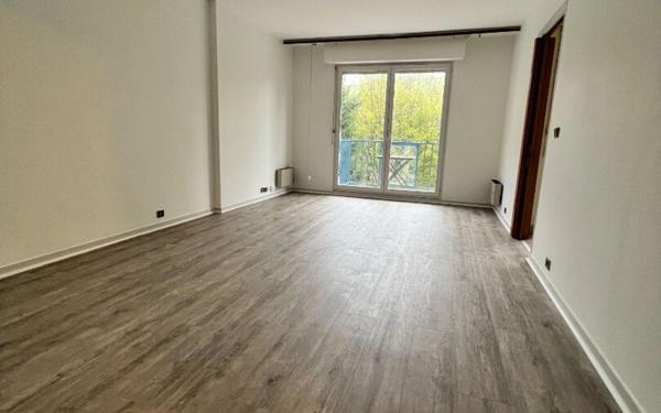 Appartement à louer    1 pièce • 35 m2 Antony