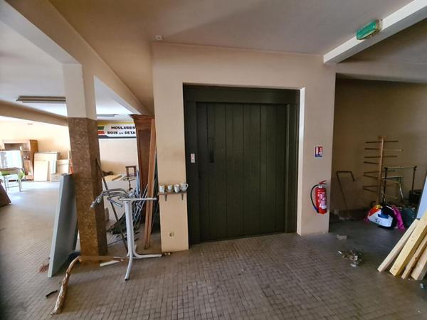 Mont de Marsan centre - Immeuble 1200m² à réhabiliter en logements ou à exploiter en locaux professionnels