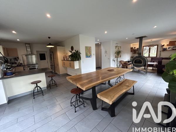 Maison à vendre 6 pièces 197 m² Le Bourg-d'Oisans