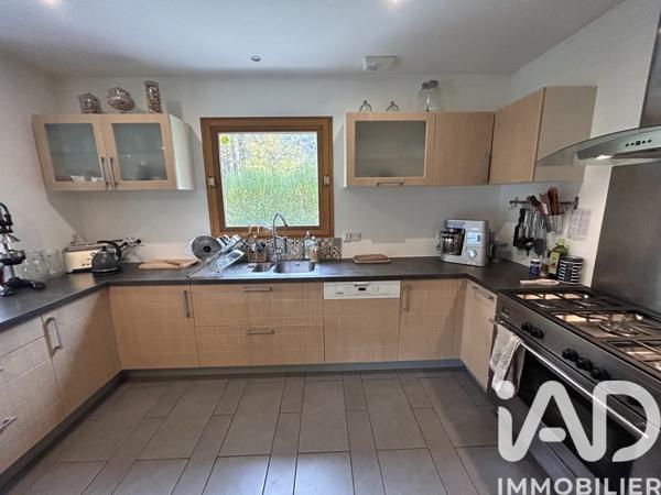 Maison à vendre 6 pièces 197 m² Le Bourg-d'Oisans