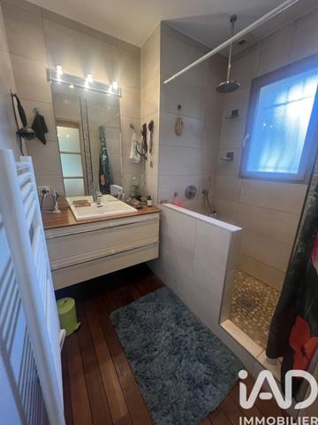 Maison à vendre 6 pièces 197 m² Le Bourg-d'Oisans