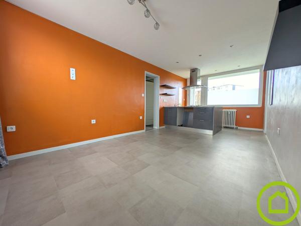 Appartement à VILLENEUVE D'ASCQ (59650)