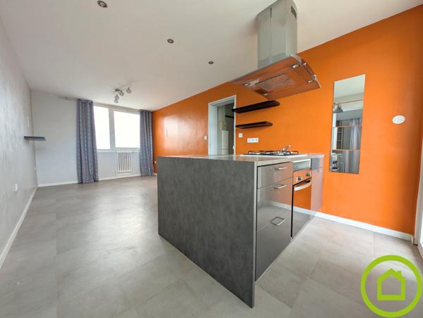 Appartement à VILLENEUVE D'ASCQ (59650)