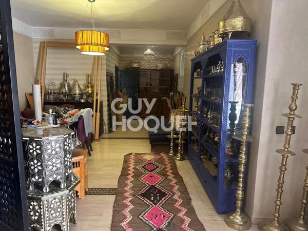 À vendre : Appartement spacieux de 3 pièces à Guéliz, Marrakech