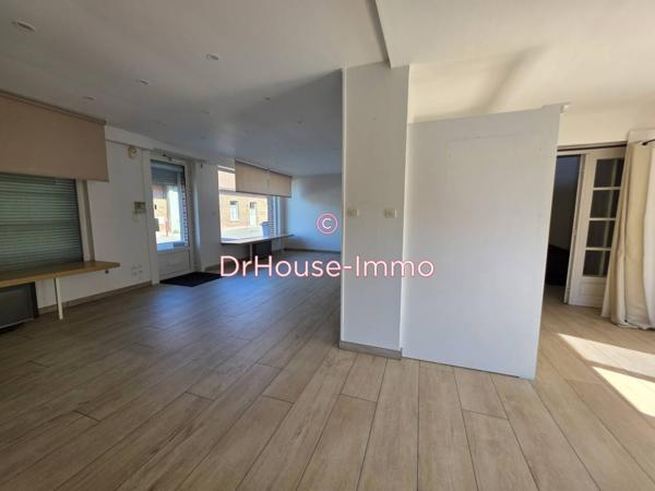 Commerce à louer 5 pièces de 130 m²