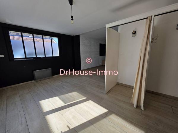 Commerce à louer 5 pièces de 130 m²