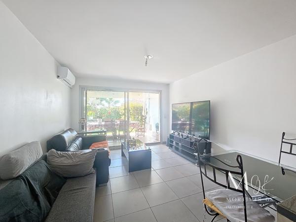 Appartement en rez-de-jardin à NICE CORNICHE FLEURIE (06200)