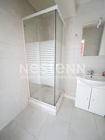 A vendre Appartement de 2 pièces de 40 m2 à Plaisir-Centre ville