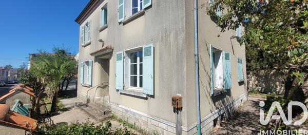 Maison à vendre 7 pièces 145 m² Saint-Jean-d'Angély