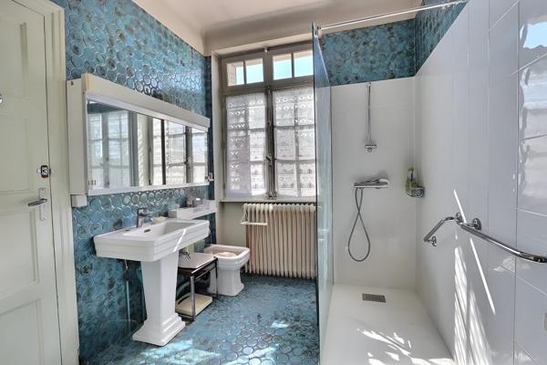 Maison La Glacière – 220 m² habitables – Jardin – 348 000 €