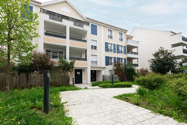 F4 de 77m² avec terrasse et jardin