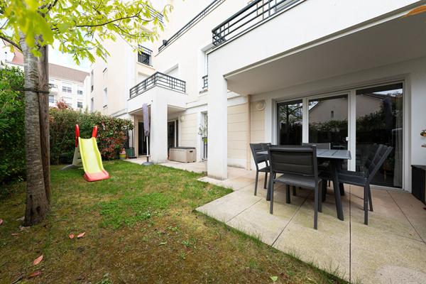 F4 de 77m² avec terrasse et jardin