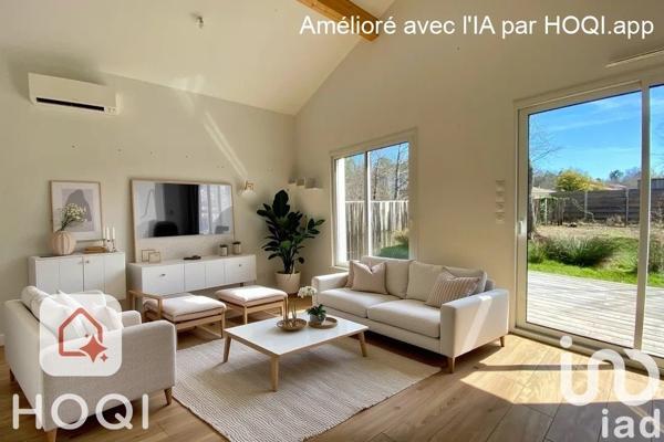 Maison 4 pièces de 100 m² à Hourtin (33990)