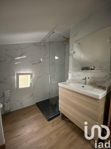 Maison 4 pièces de 100 m² à Hourtin (33990)